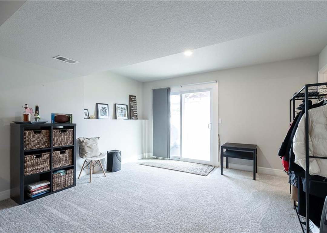 1609 NE Jaclyn Drive — photo 30