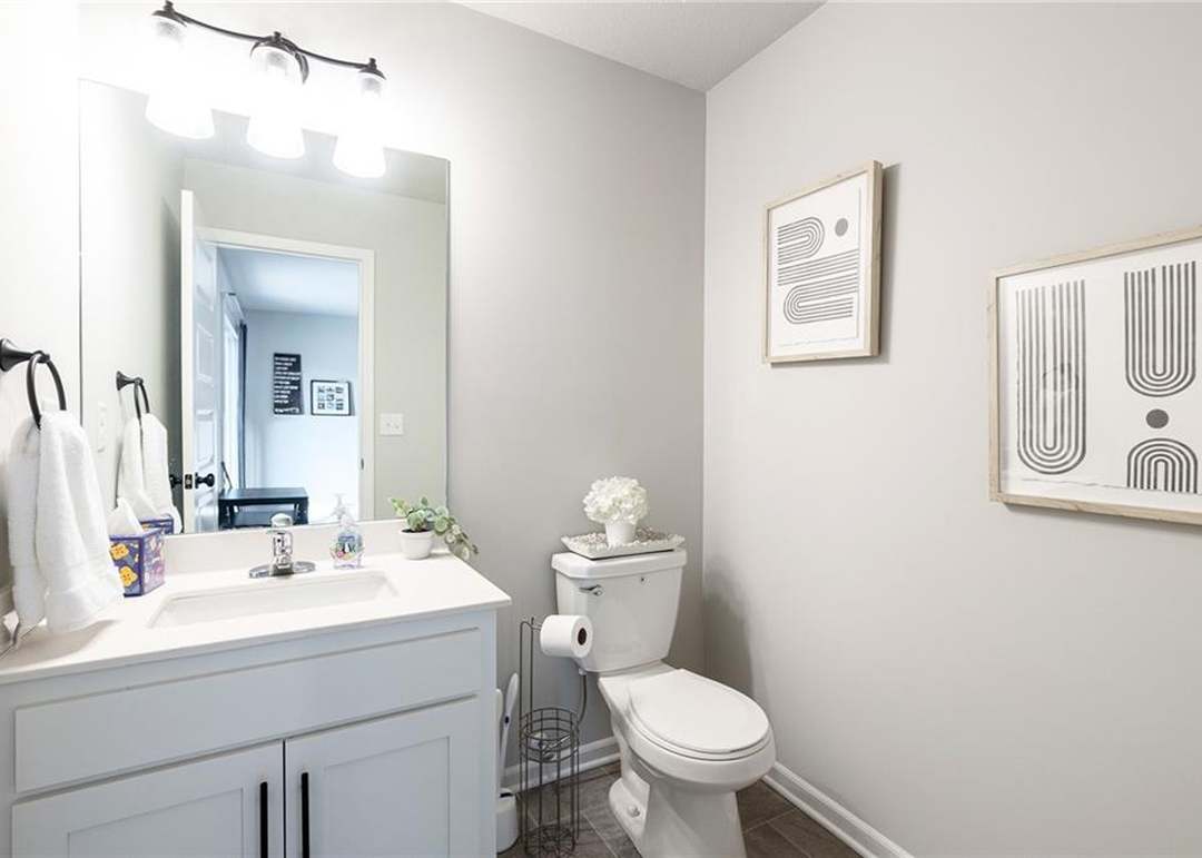 1609 NE Jaclyn Drive — photo 32