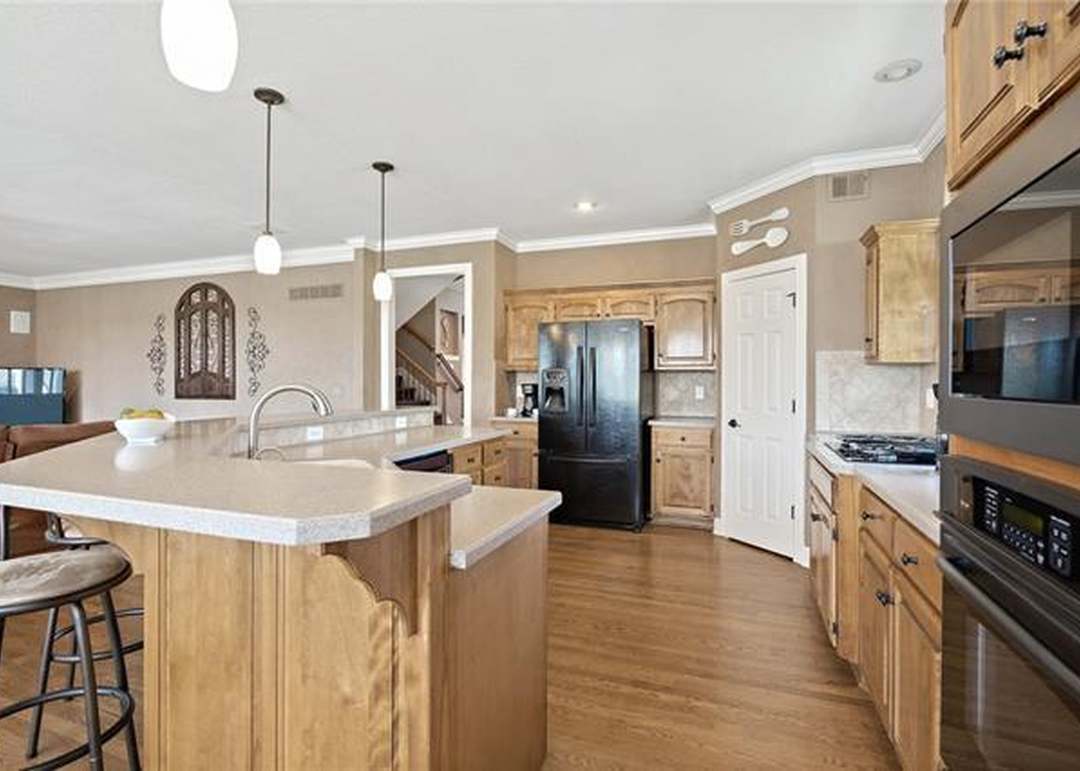 16131 S Raintree Street — photo 23