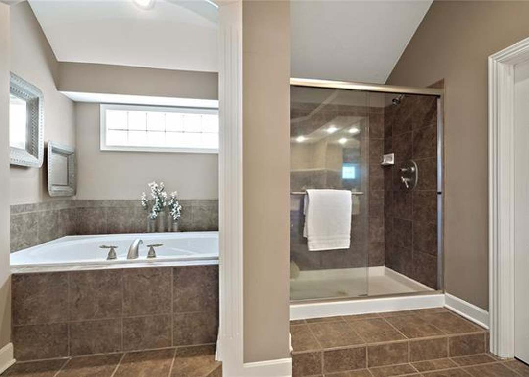 16131 S Raintree Street — photo 33