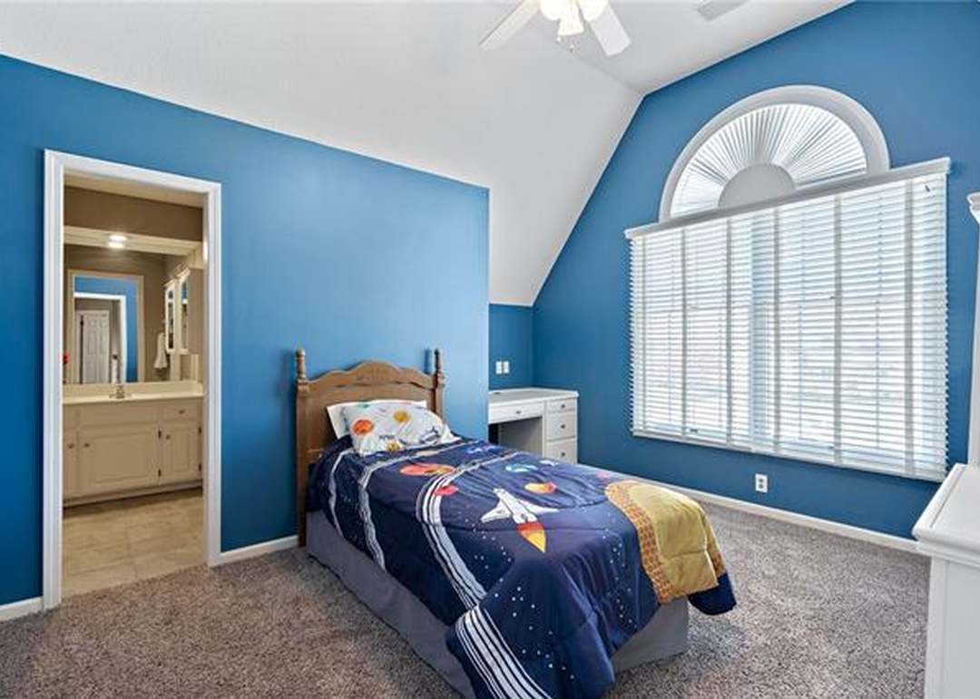 16131 S Raintree Street — photo 39