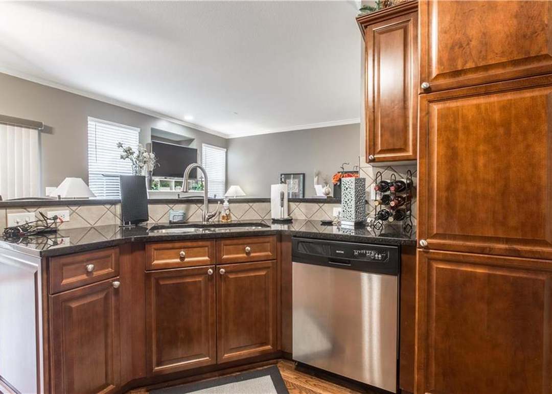 16157 Linden Street — photo 14