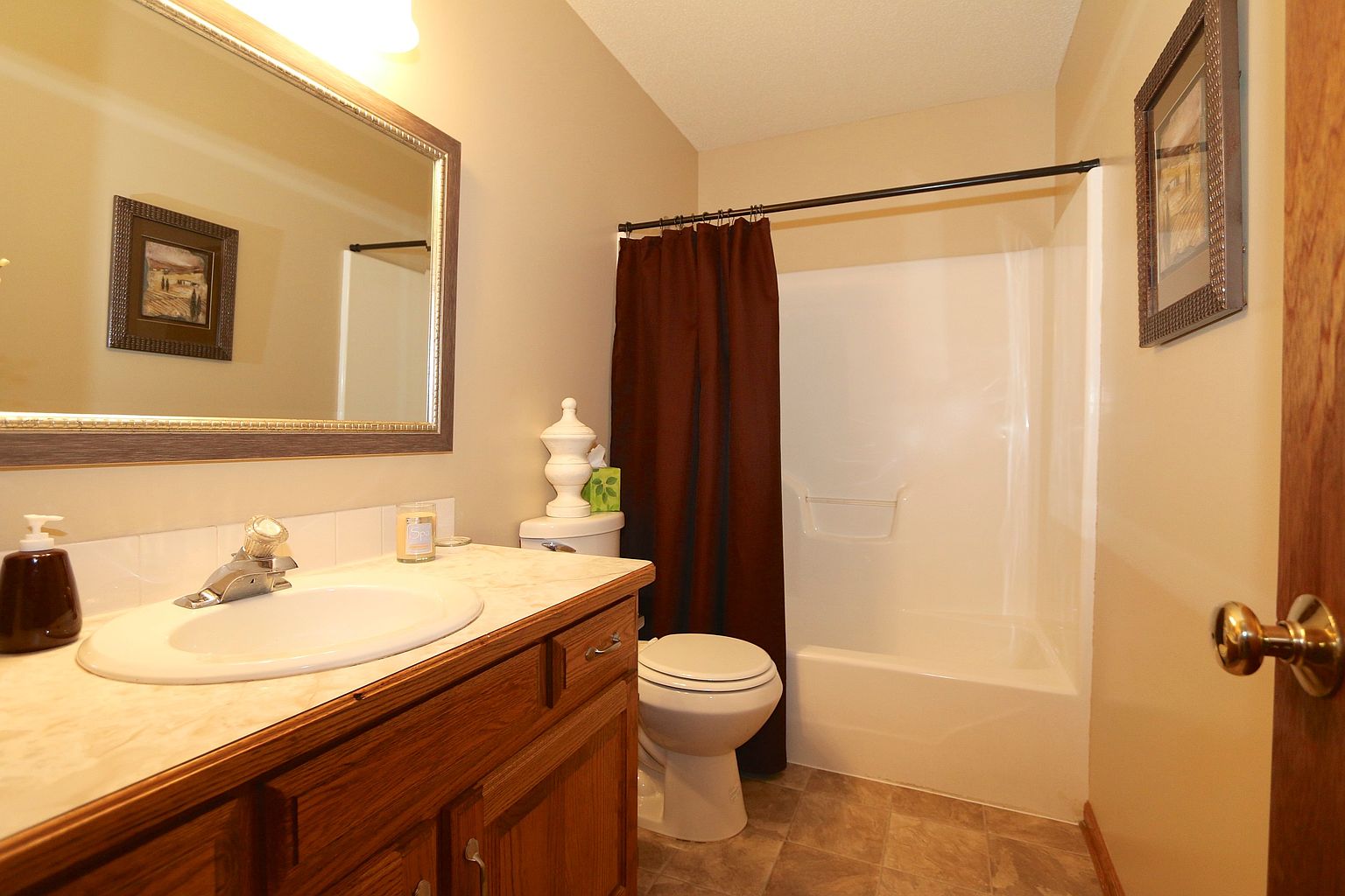 16200 SPRING VALLEY ROAD — photo 18