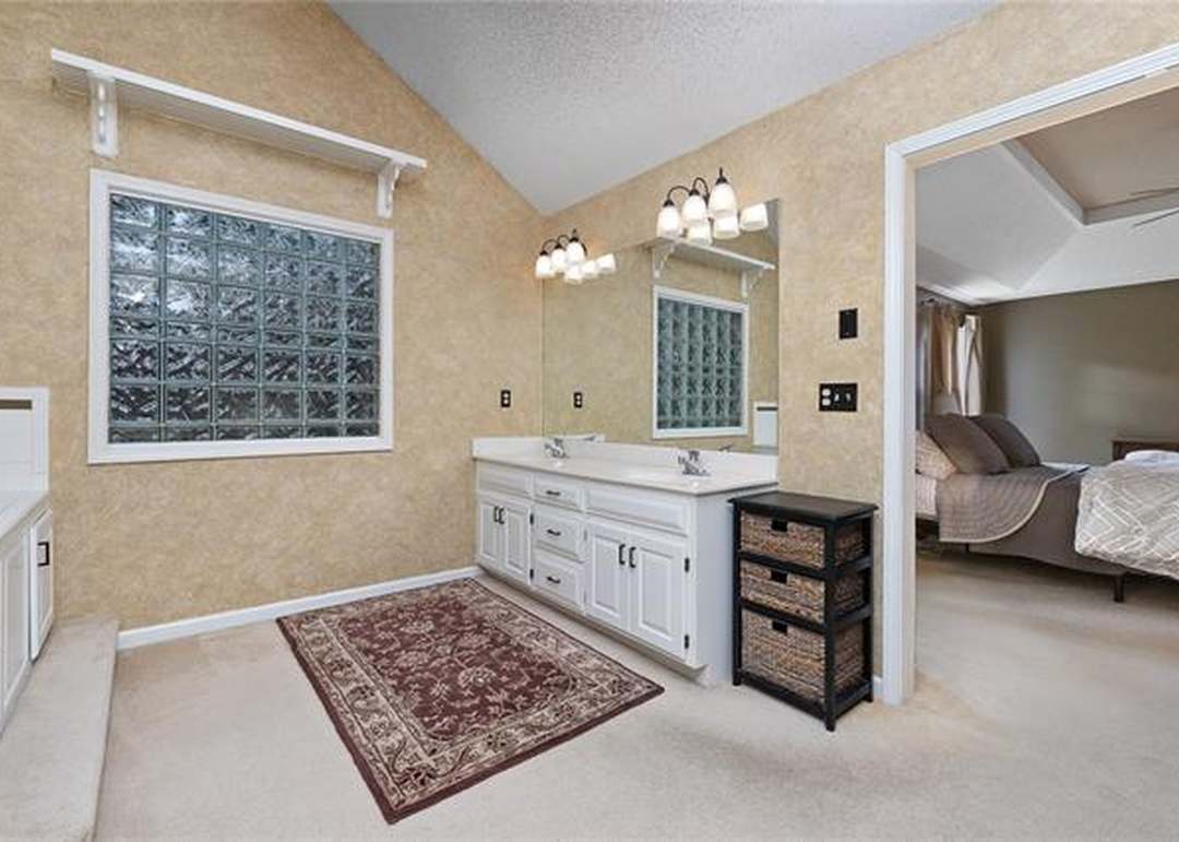 16206 W 80th Place — photo 36