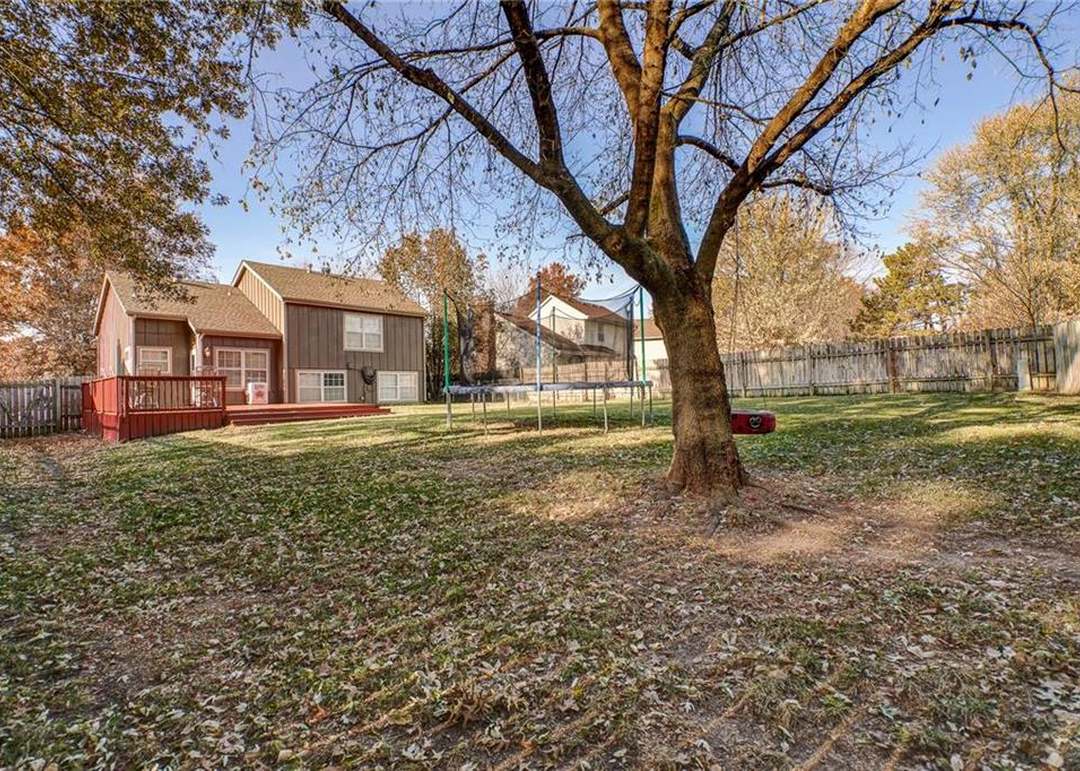 16216 W 132nd Street — photo 35
