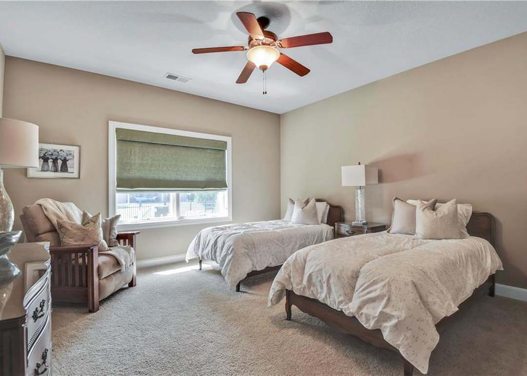 16229 Mastin Street — photo 25