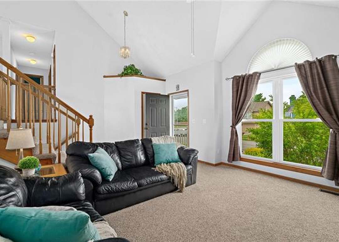 16273 S Blake Street — photo 8