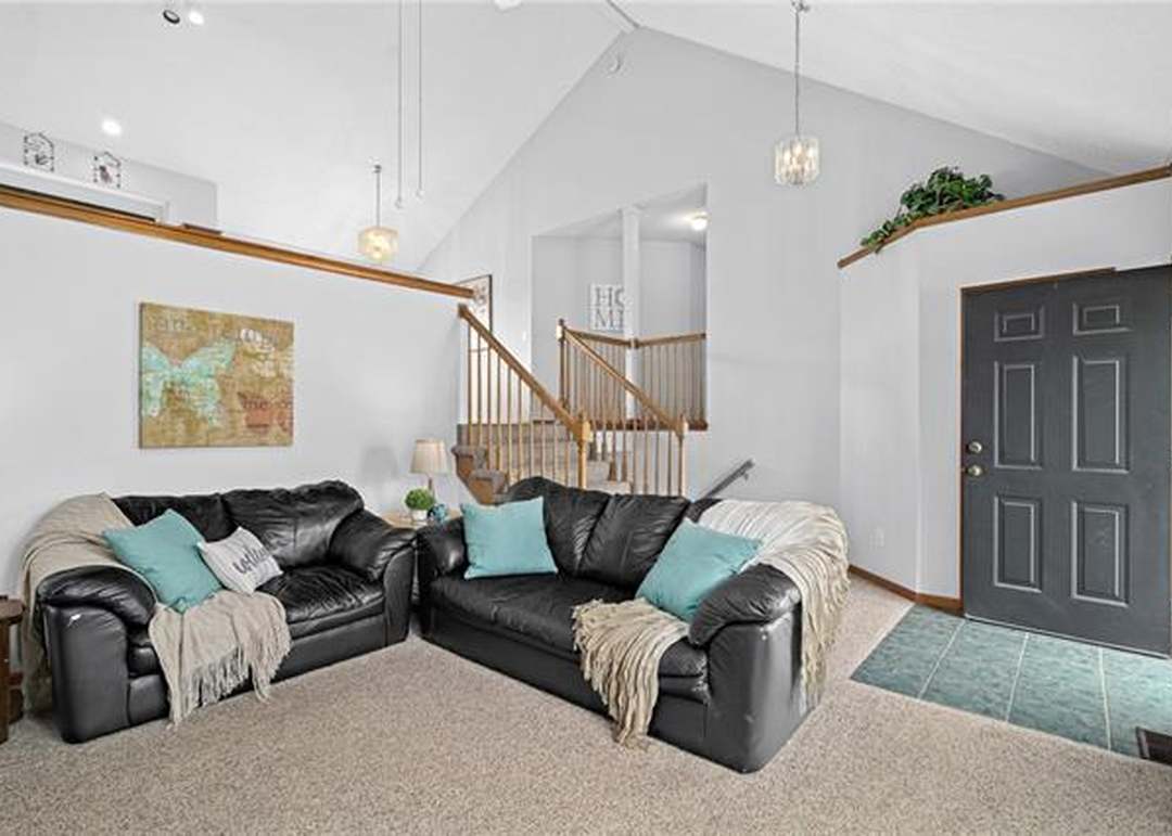16273 S Blake Street — photo 9