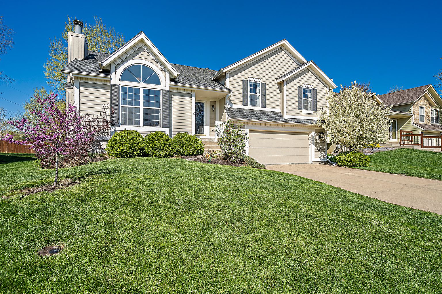 16350 S Sunset Street — photo 34