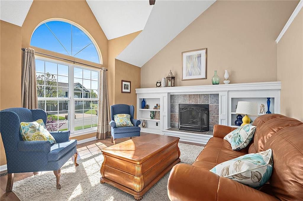 16350 S Sunset Street — photo 45