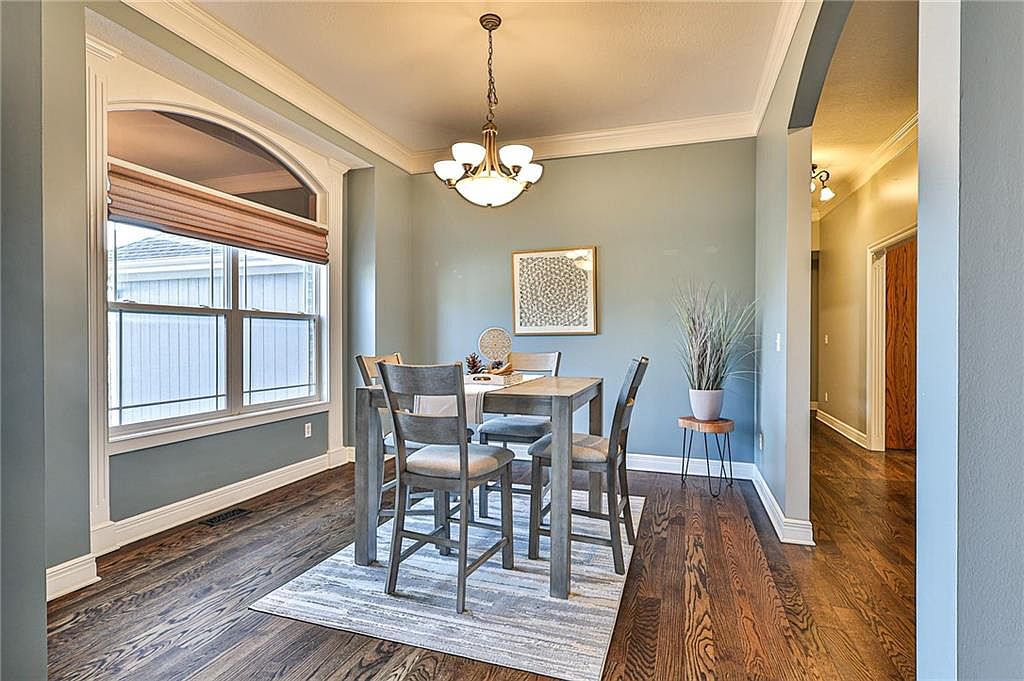16401 E 38TH STREET Court — photo 3