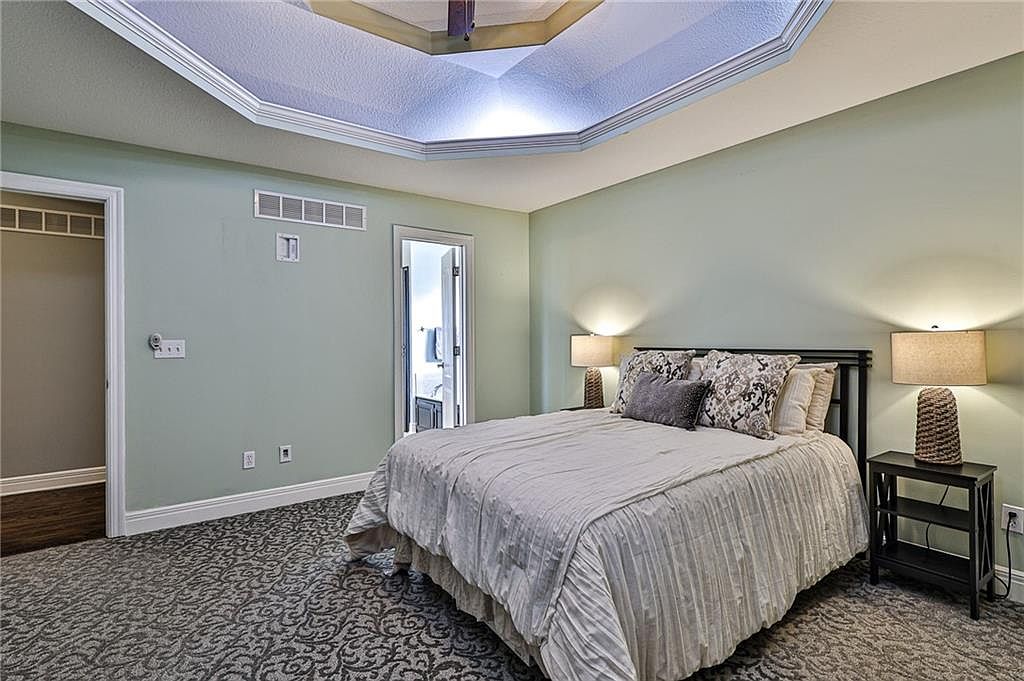 16401 E 38TH STREET Court — photo 17