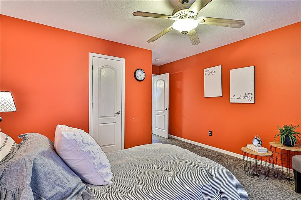16401 E 38TH STREET Court — photo 27