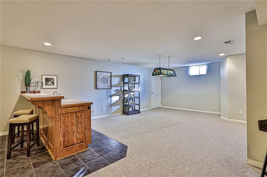 16401 E 38TH STREET Court — photo 31