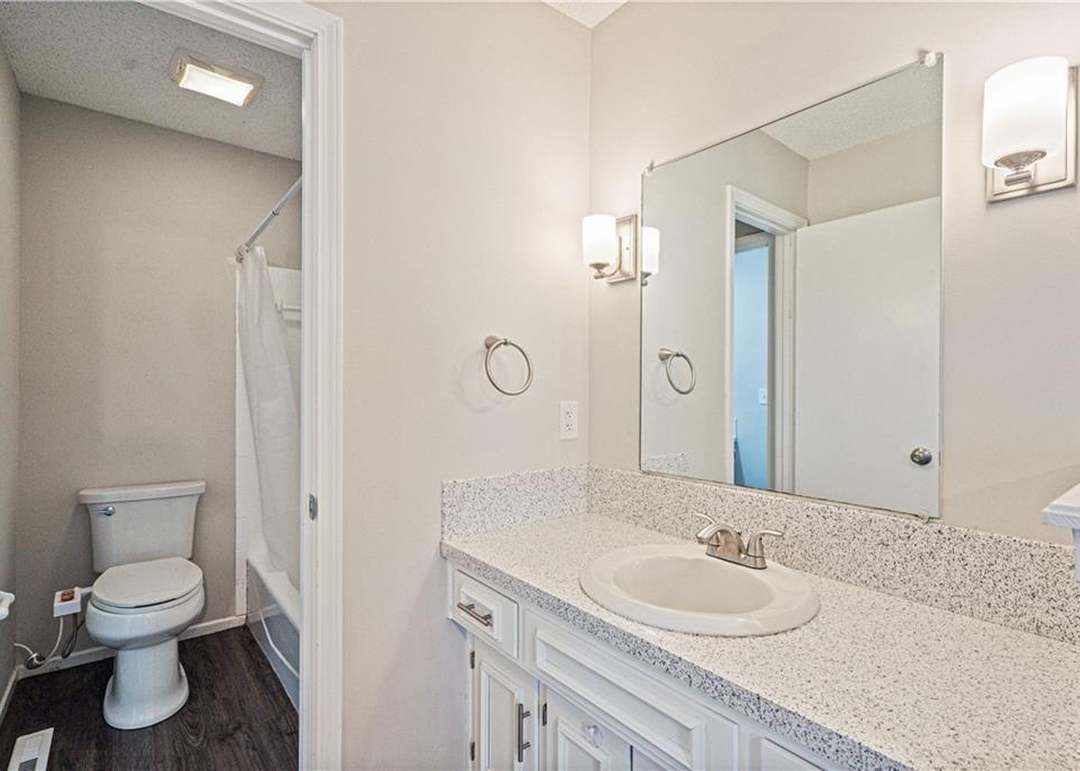 16401 W 141st Street — photo 13