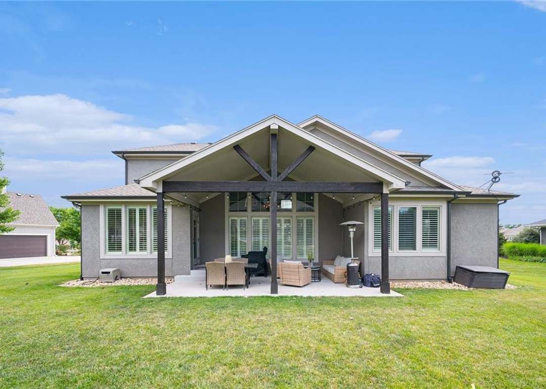 16405 Monrovia Street — photo 32