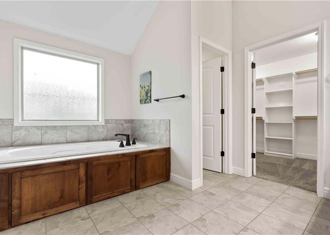 16516 Hemlock Street — photo 7