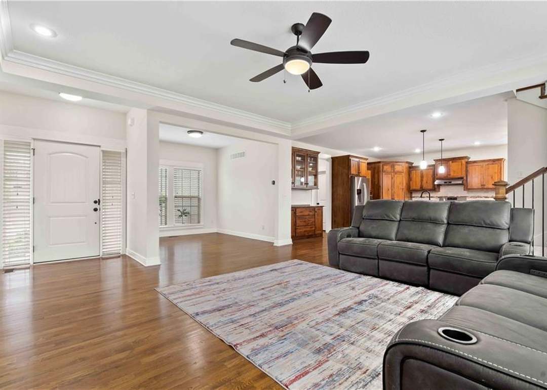 16516 Hemlock Street — photo 11
