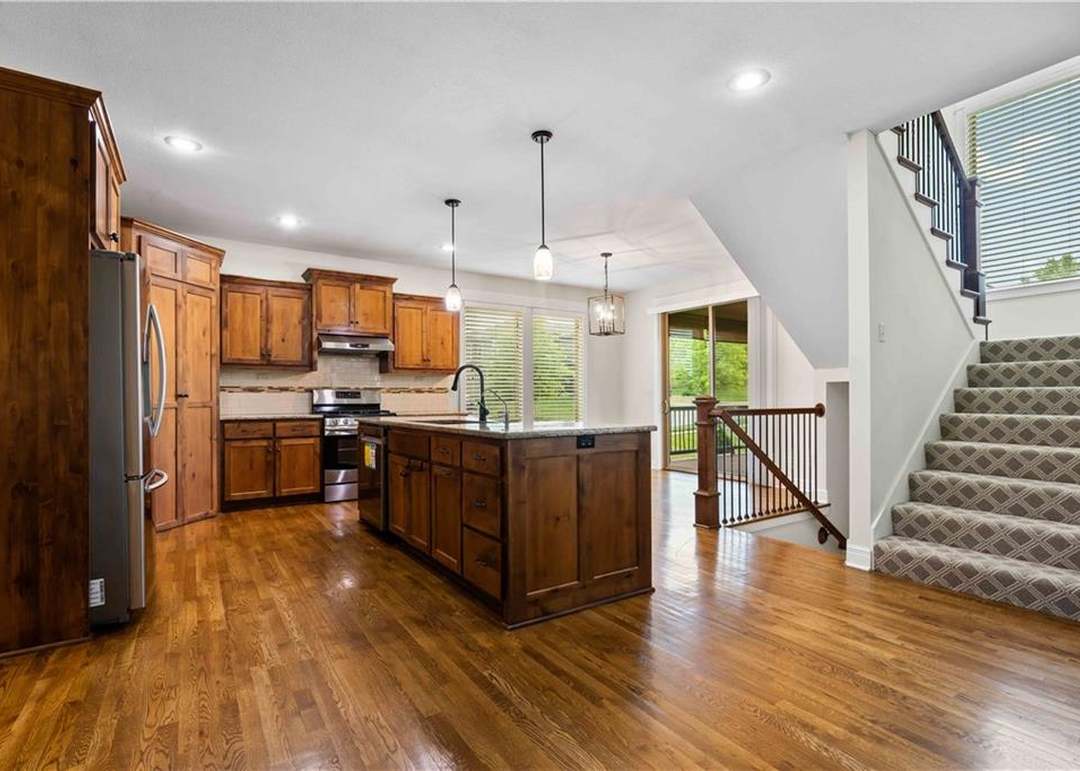 16516 Hemlock Street — photo 14