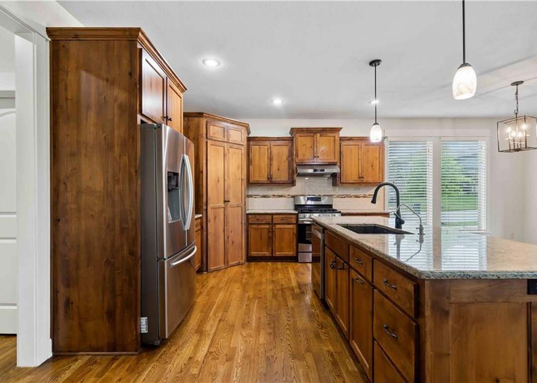 16516 Hemlock Street — photo 17