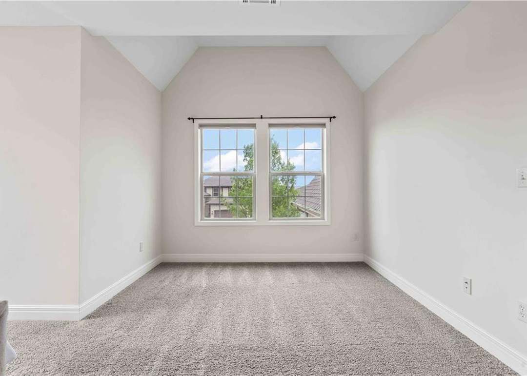 16516 Hemlock Street — photo 26