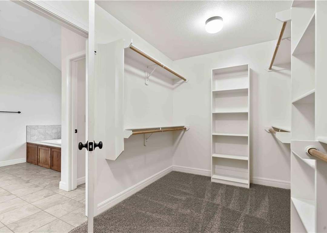 16516 Hemlock Street — photo 28