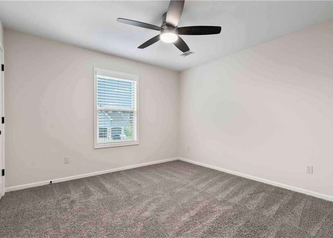 16516 Hemlock Street — photo 35