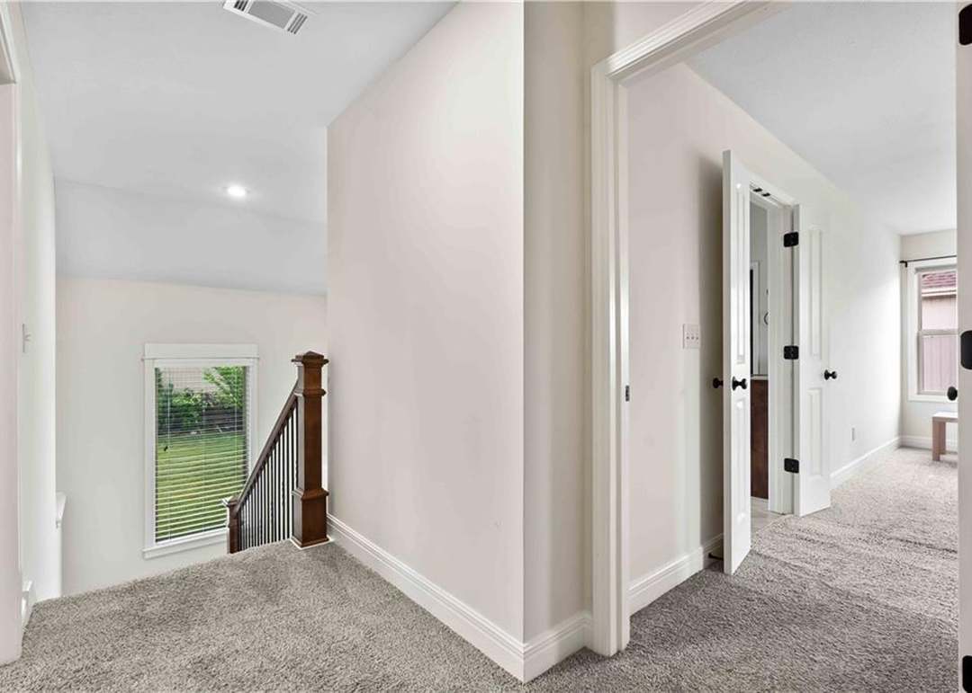 16516 Hemlock Street — photo 40