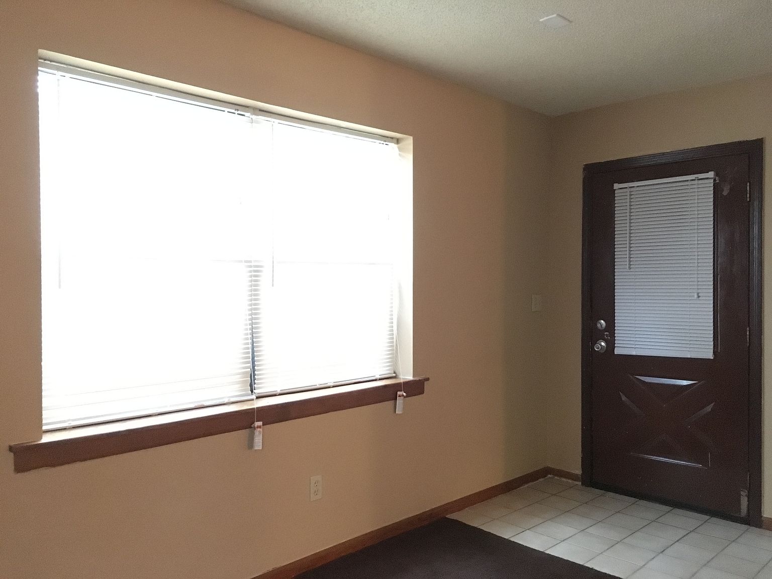 1653 Hardesty Avenue — photo 7