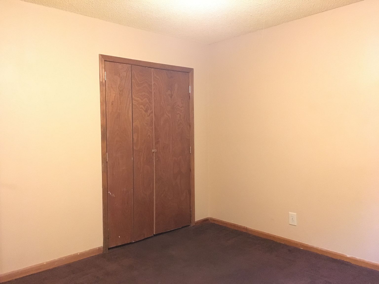 1653 Hardesty Avenue — photo 22