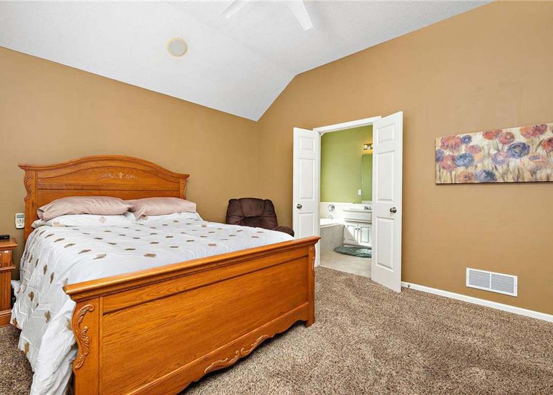 16532 W 156th Street — photo 16