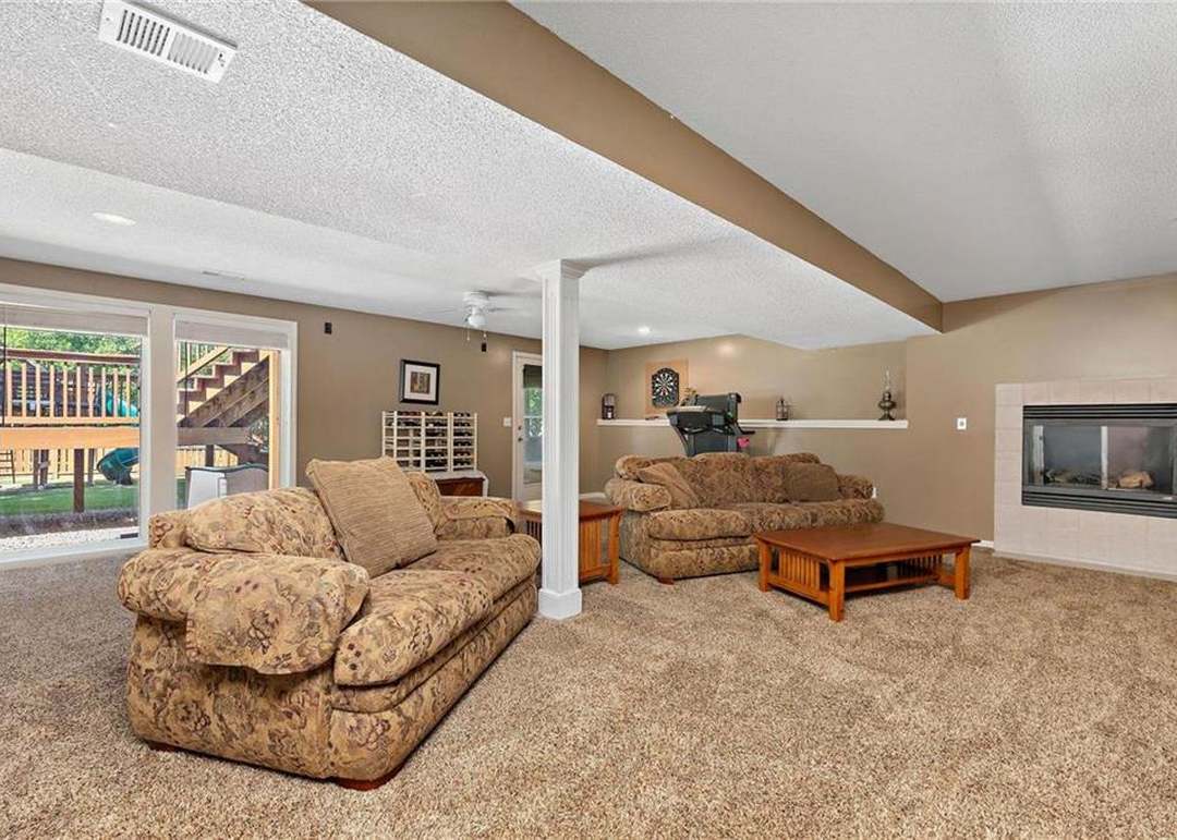 16532 W 156th Street — photo 24