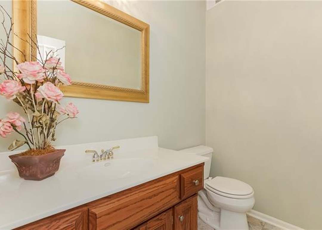 16900 Meadow Lane — photo 14