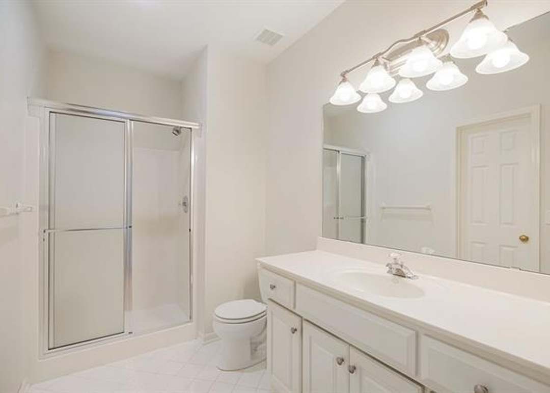 16900 Meadow Lane — photo 21