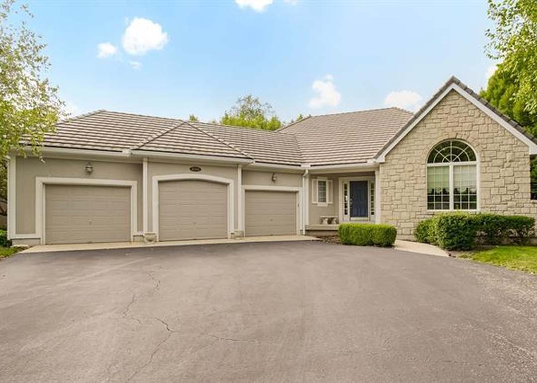 16900 Meadow Lane — photo 30