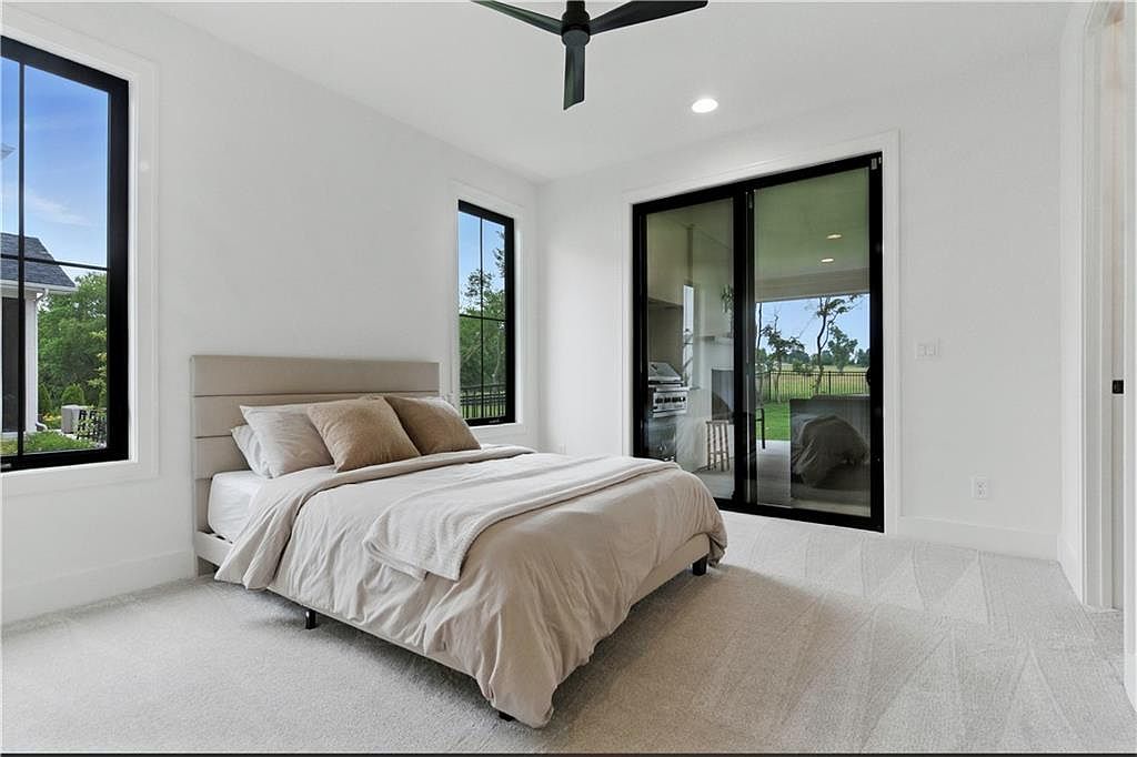 17029 Lucille Street — photo 31