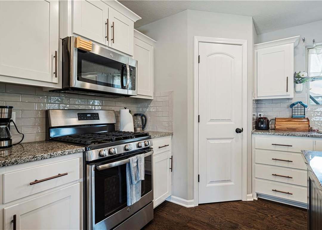 1706 CHESTNUT Street — photo 22
