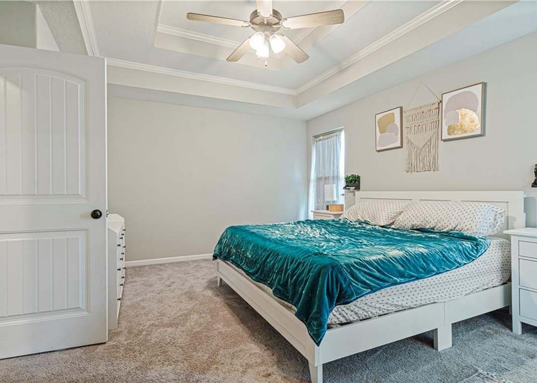1706 CHESTNUT Street — photo 29