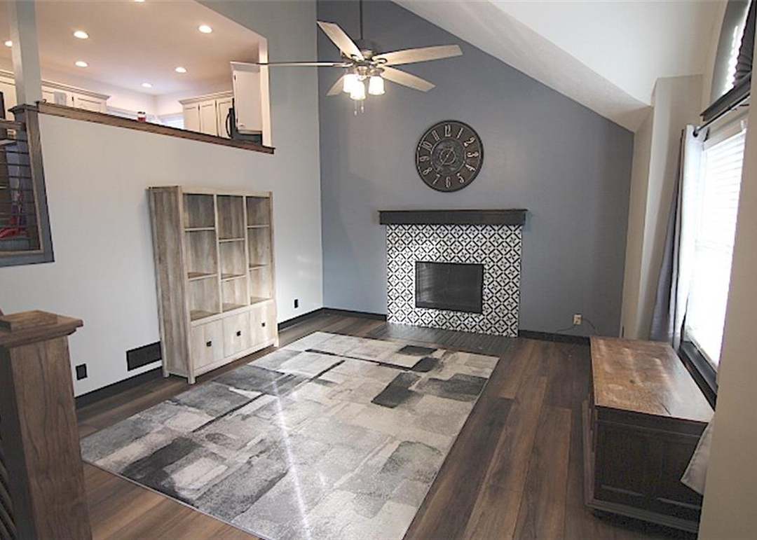 1706 Johnston Drive — photo 15