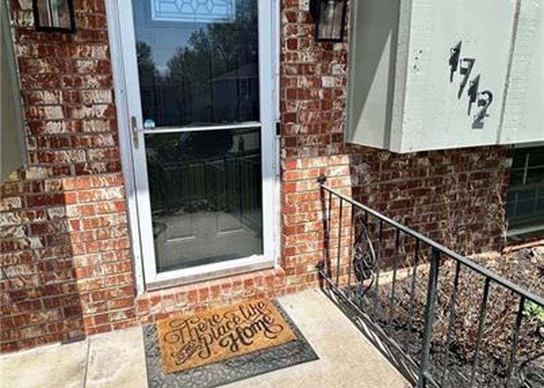 1712 Marion Street — photo 9