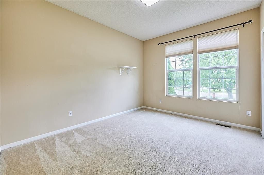 1721 NW 54TH Terrace — photo 32