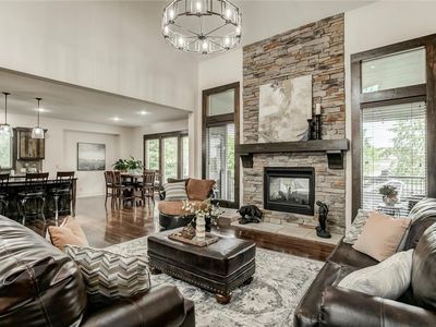 17224 HASKINS Street, Overland Park, KS