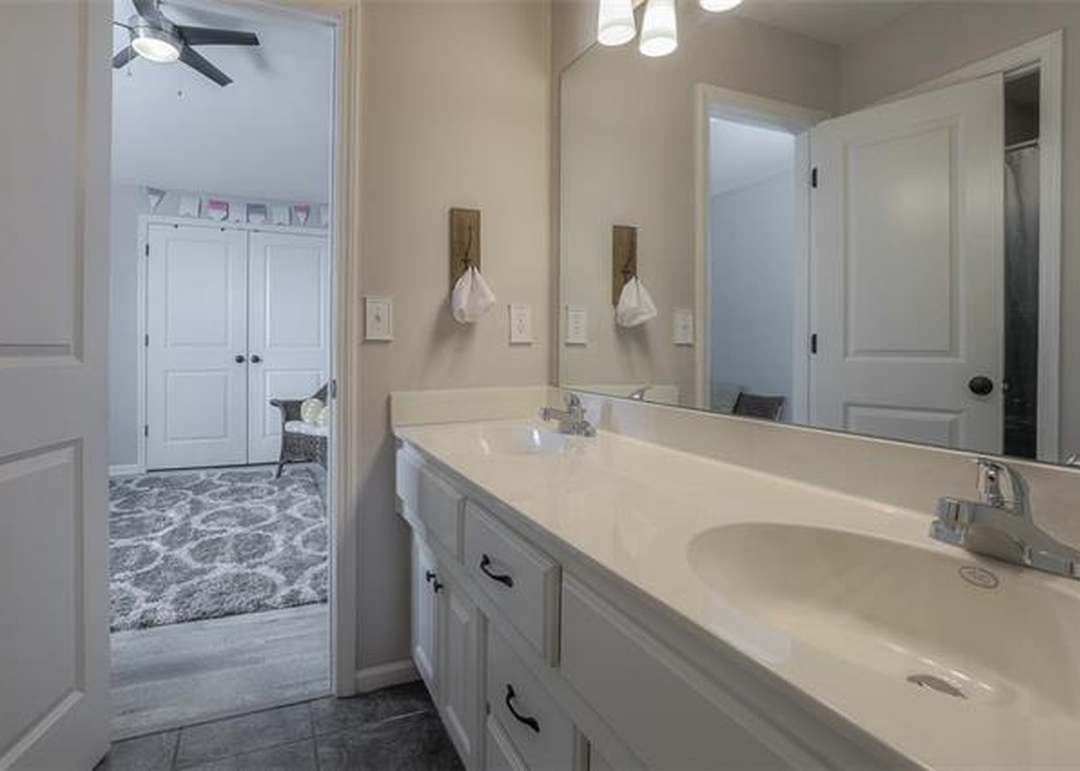 17321 Hauser Street — photo 7