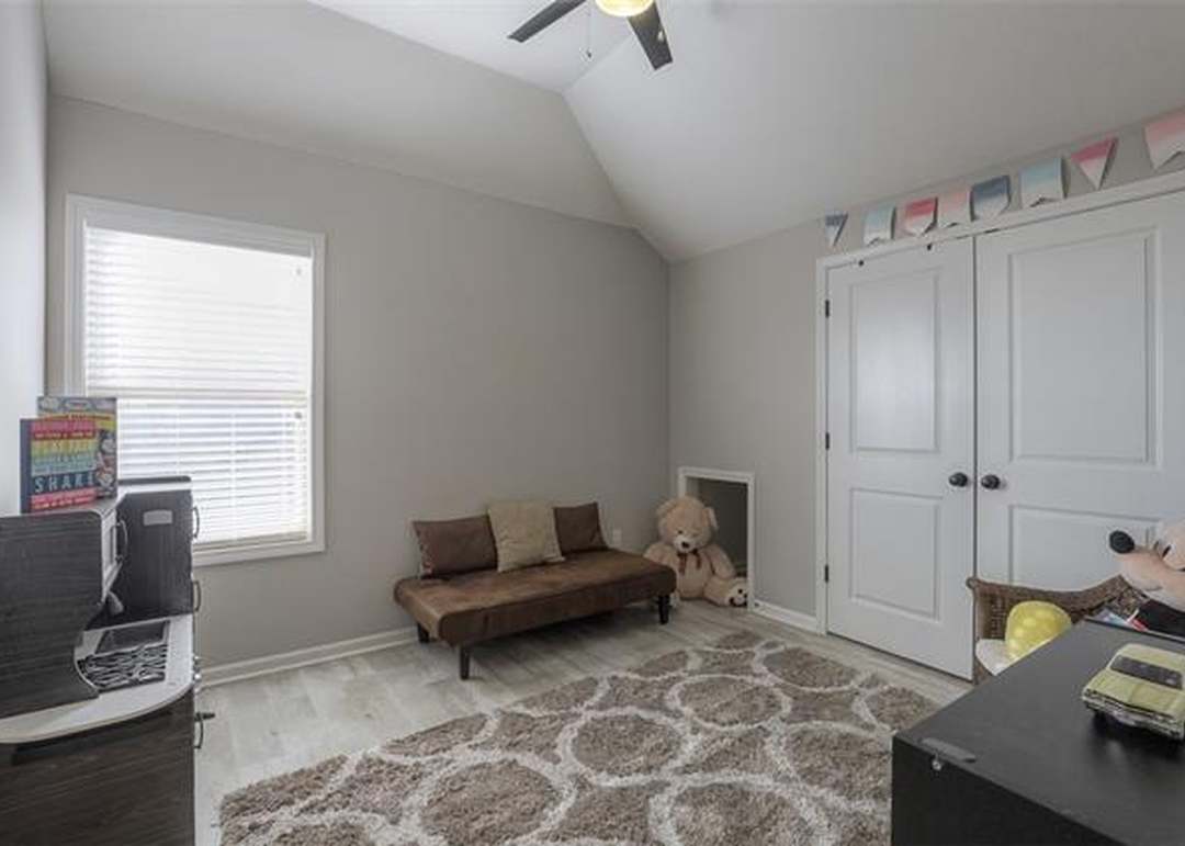 17321 Hauser Street — photo 38