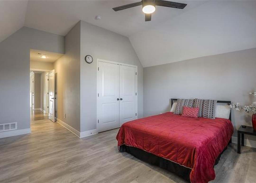 17321 Hauser Street — photo 40