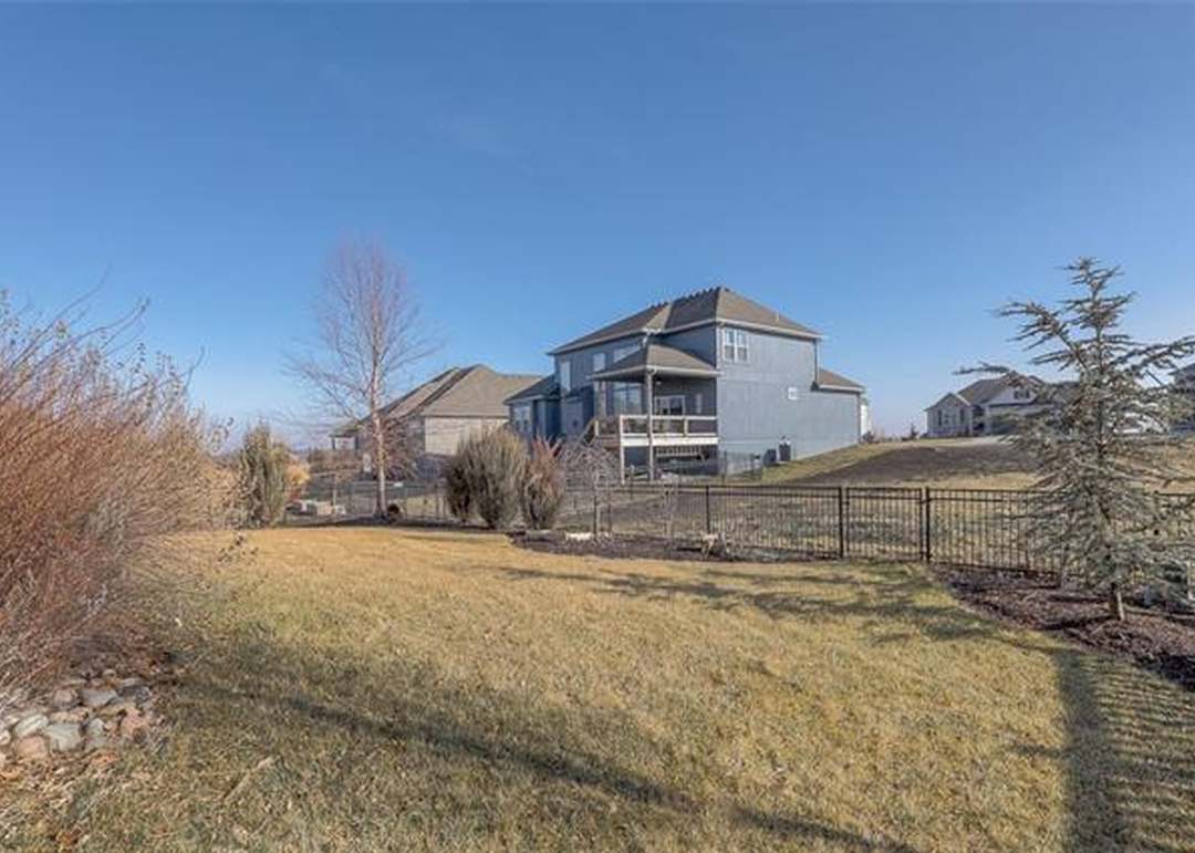 17321 Hauser Street — photo 54