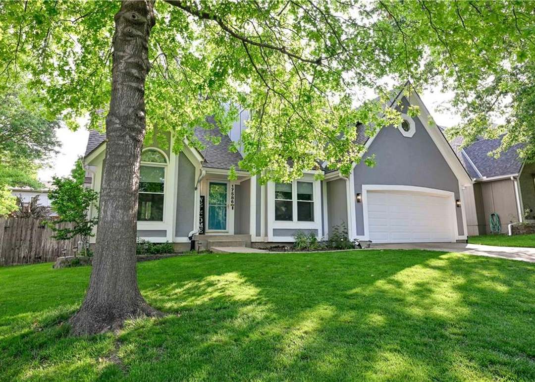 17586 W 112th Street — photo 9