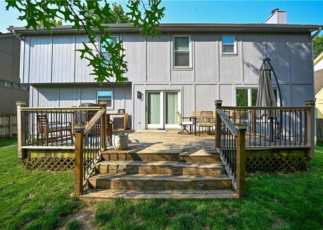 17586 W 112th Street — photo 17