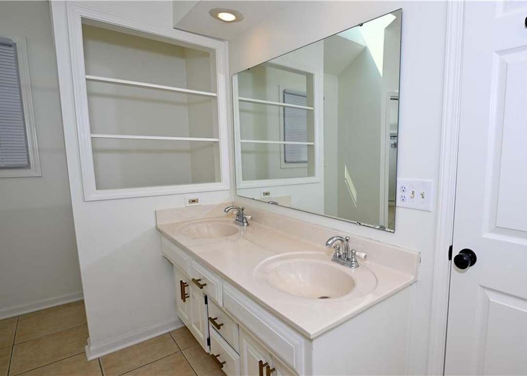 17586 W 112th Street — photo 27