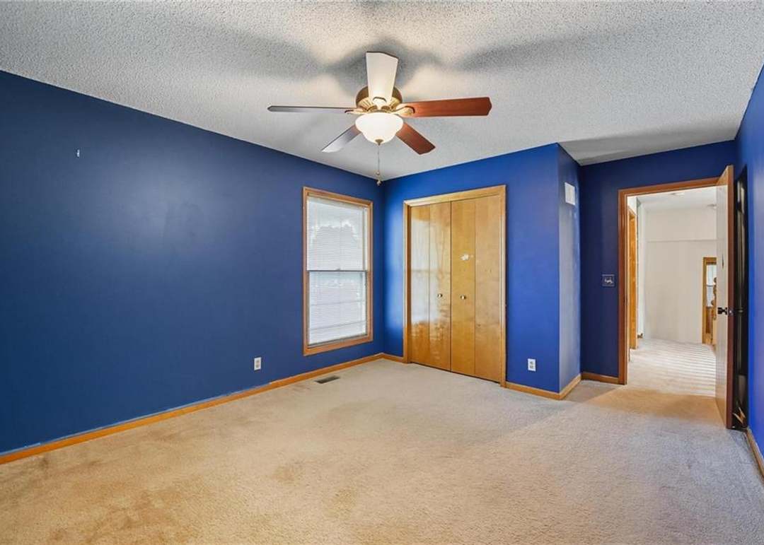 17605 W 113th Terrace — photo 26